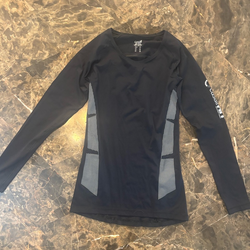 Casall Women’s Breathable Athletic Long Sleeve Compression Shirt